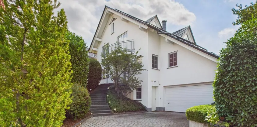 von Poll Immobilien GmbH