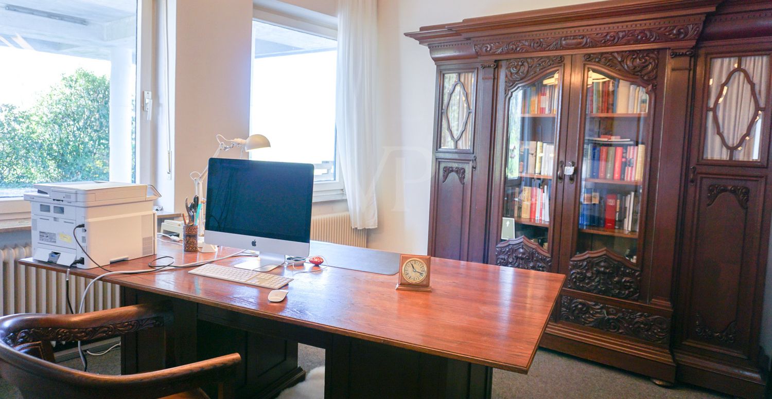 Büro