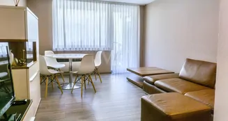 von_poll_real_estate_property_25230012_image_2