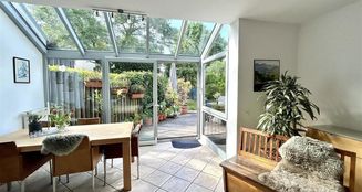 von_poll_real_estate_property_25084004_image_0