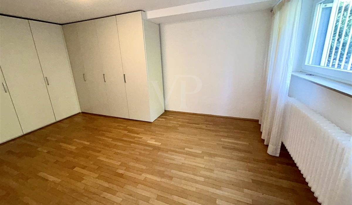Zimmer (Platzreserve) UG