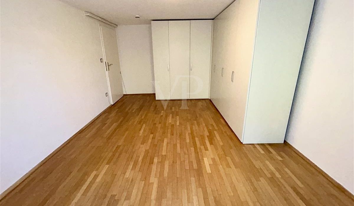 Zimmer (Platzreserve) UG
