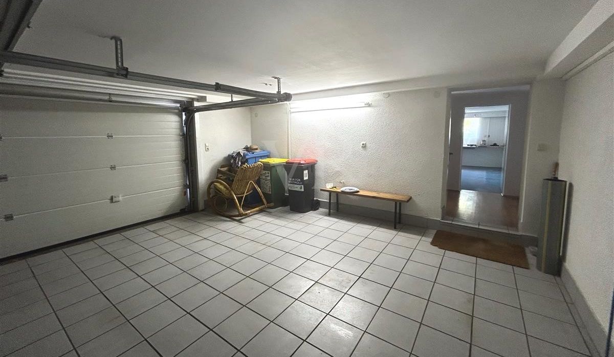 Doppelgarage