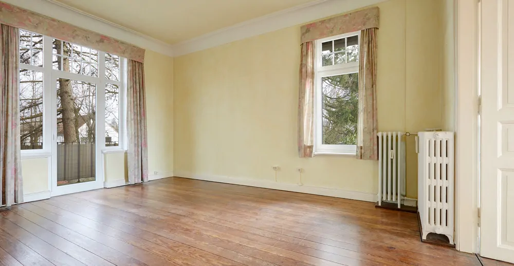 Zimmer mit Ost-Balkon