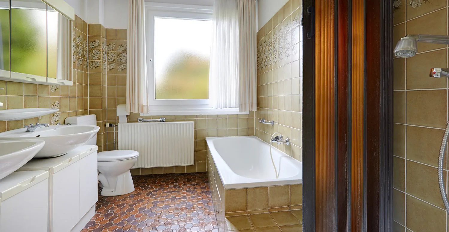 Vollbad im Erdgeschoss