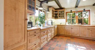 von_poll_real_estate_property_25197031_image_12