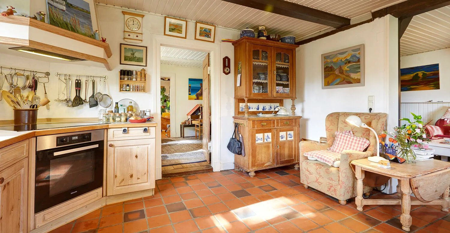 Küche mit Übergang zum Esszimmer