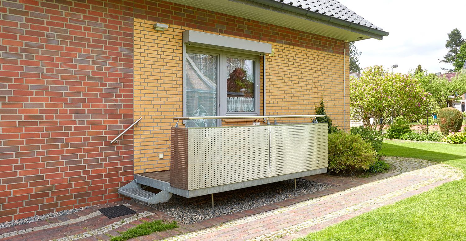 Küchenbalkon mit Gartenzugang
