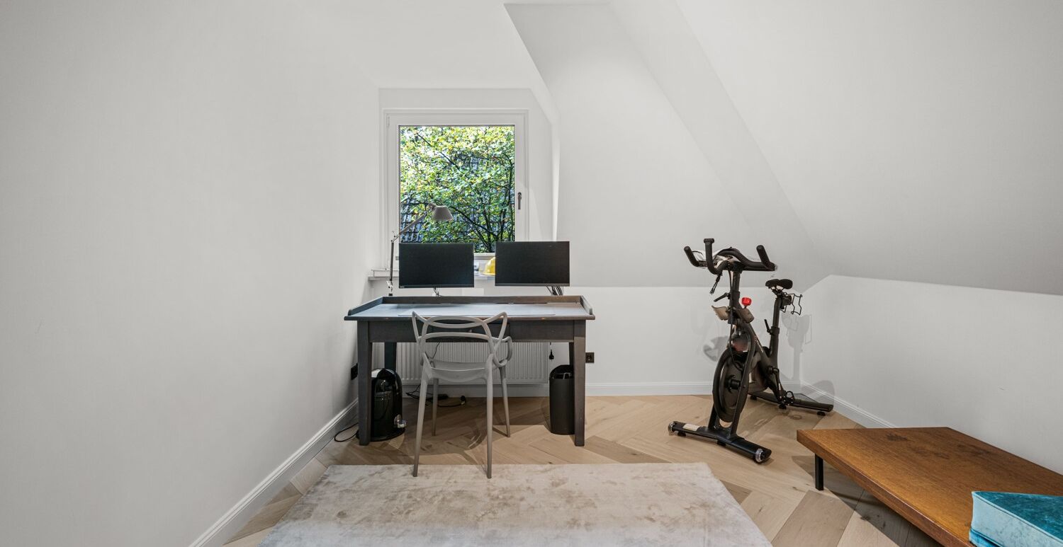 Arbeits- oder Gästezimmer
