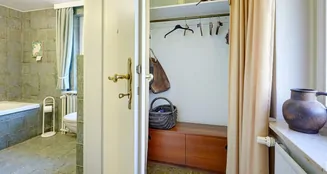 von_poll_real_estate_property_25197009_image_5