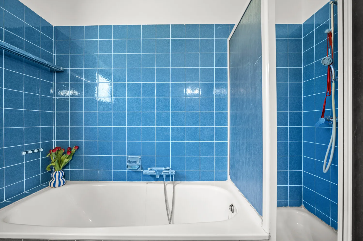 Wanne und Dusche