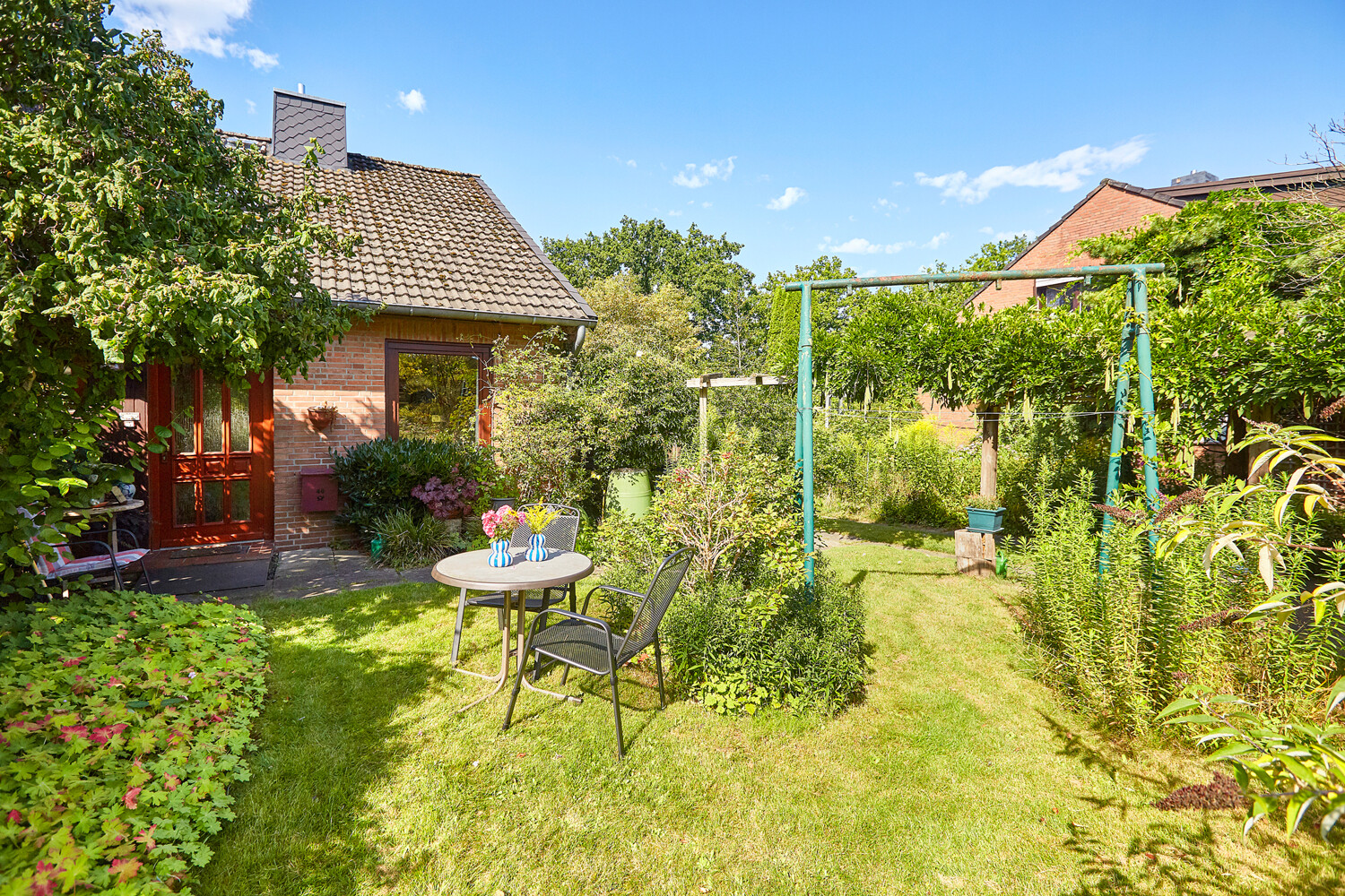 Rückwärtige Ansicht