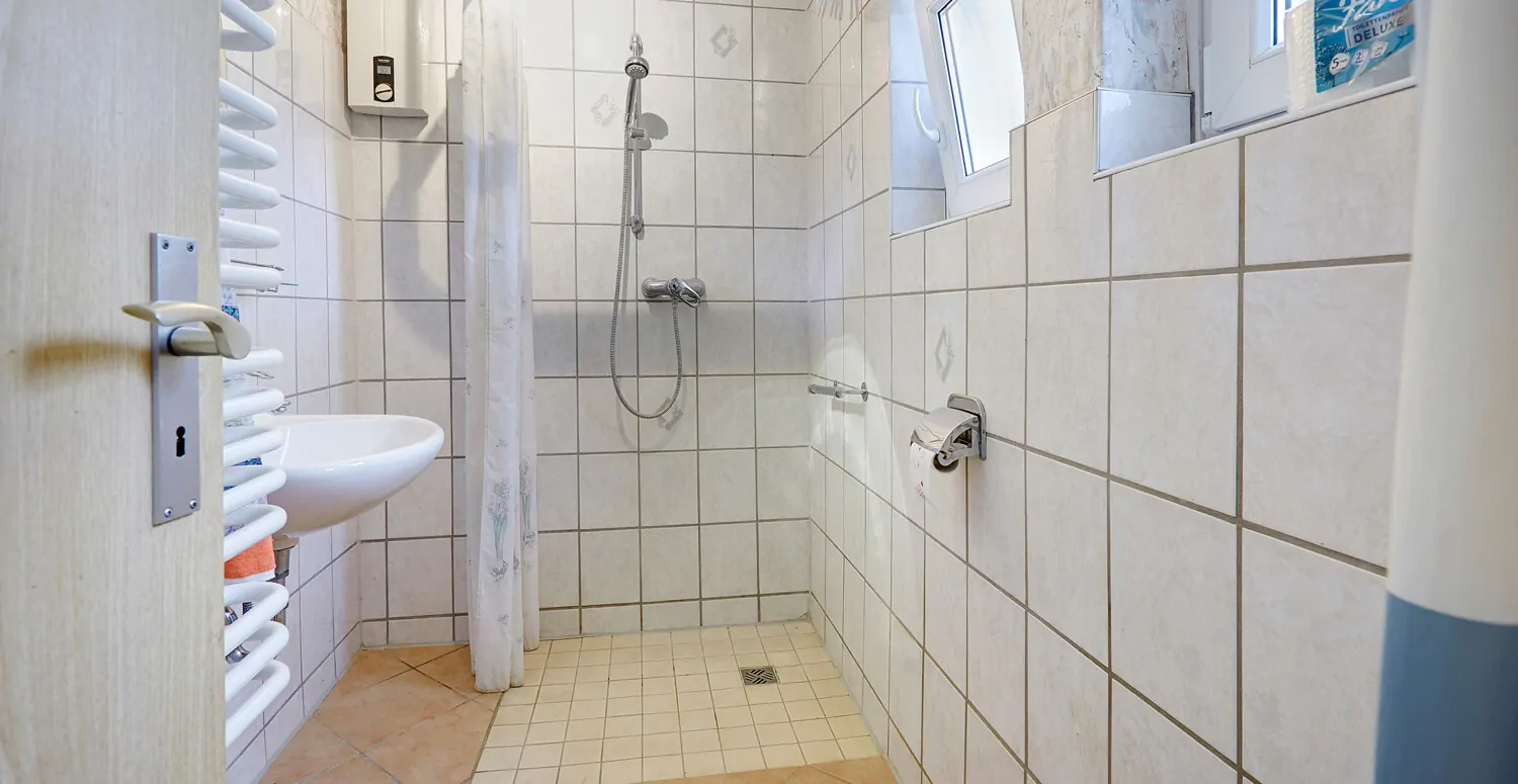 Duschbad im Erdgeschoss