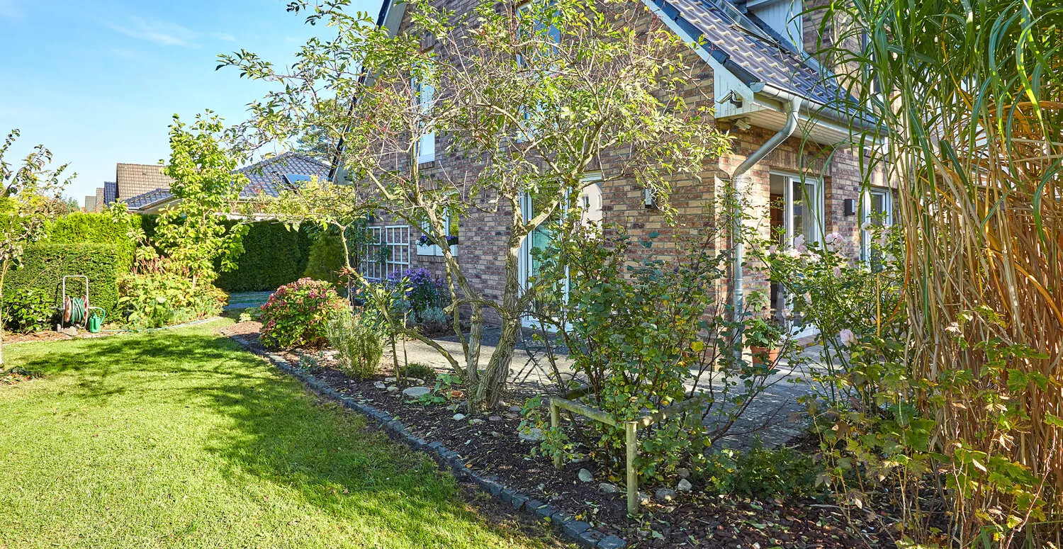 Liebevoll angelegter Garten