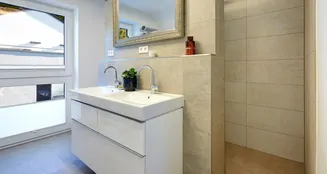 von_poll_real_estate_property_25197030_image_24