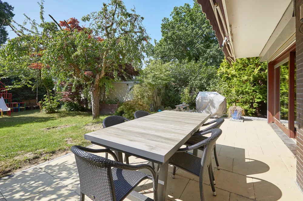 Große Süd-Terrasse
