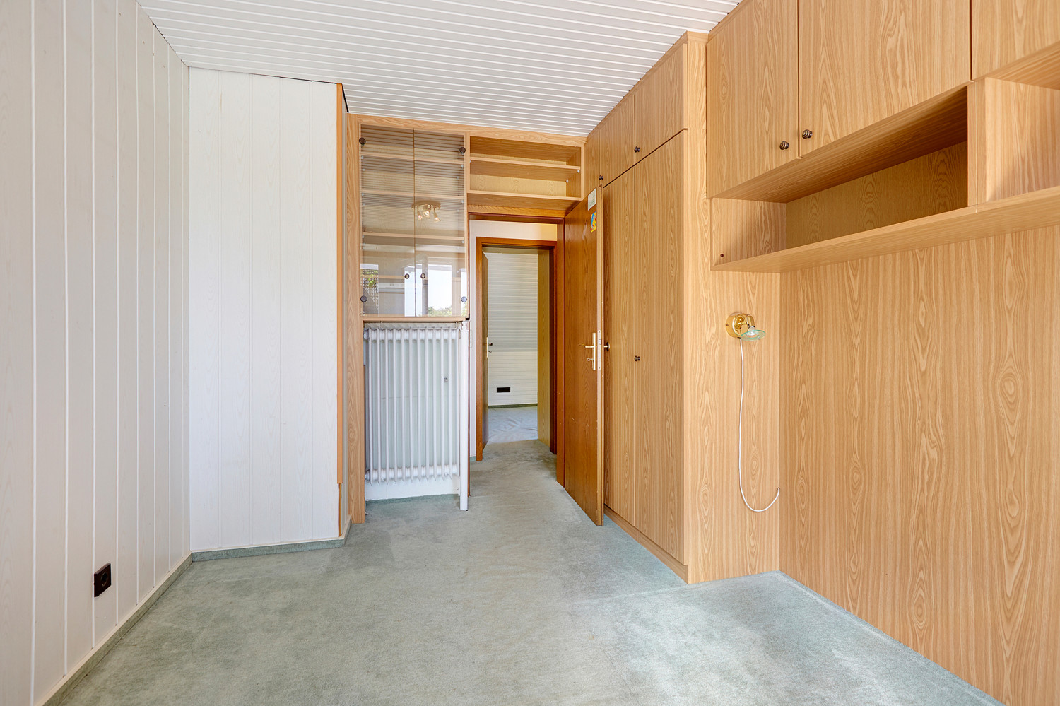 Schlafzimmer mit Einbauschränken