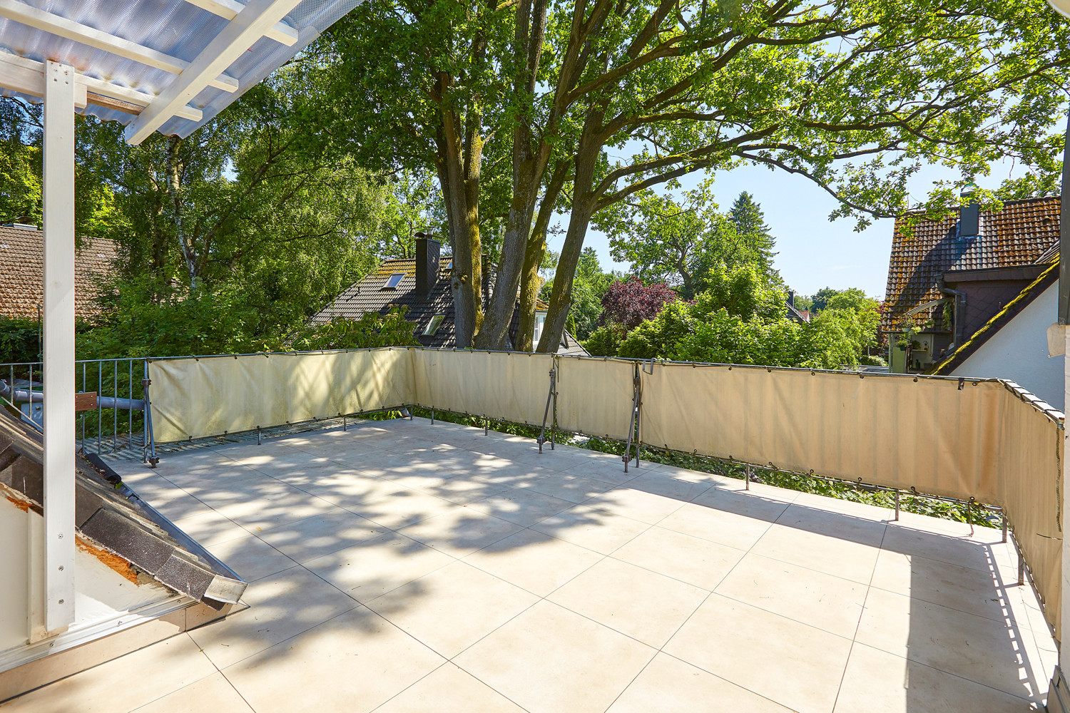 Dachterrasse mit Süd-Ausrichtung