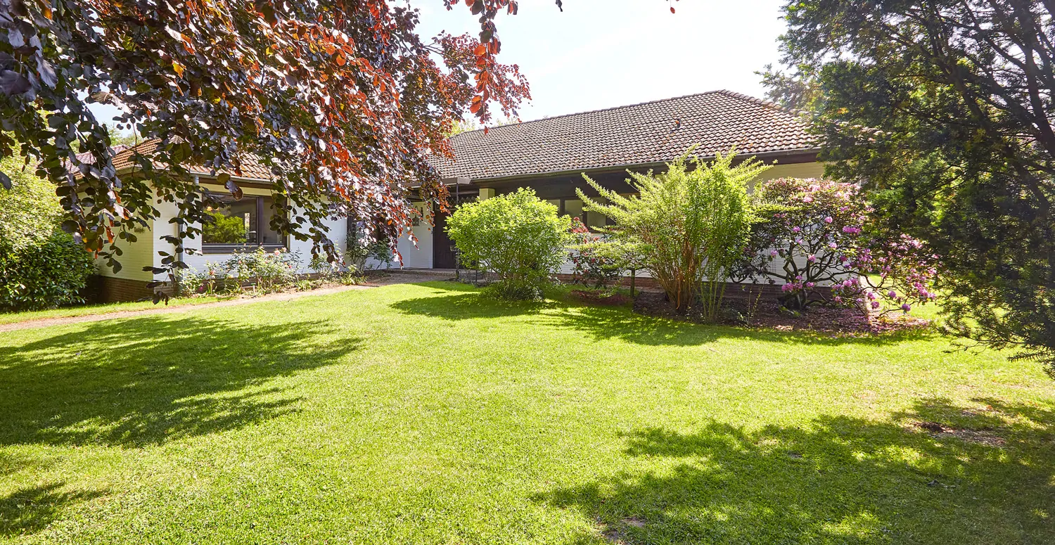 Frontansicht und Eingang