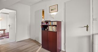 von_poll_real_estate_property_25197026_image_24