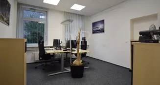 von_poll_real_estate_property_25123020_image_6