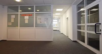 von_poll_real_estate_property_25123020_image_1