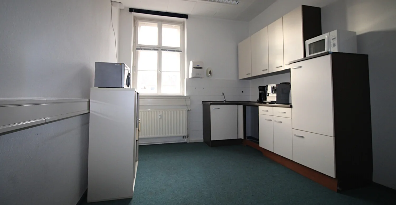 TEEKÜCHE | OBERGESCHOSS