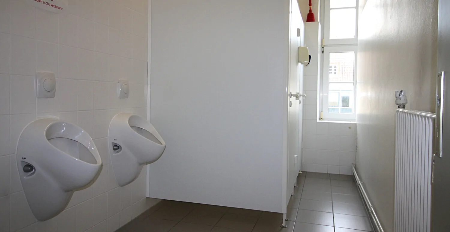 HERREN-WC | OBERGESCHOSS