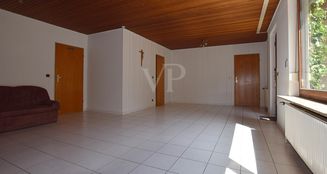 von_poll_real_estate_property_25123028_image_8