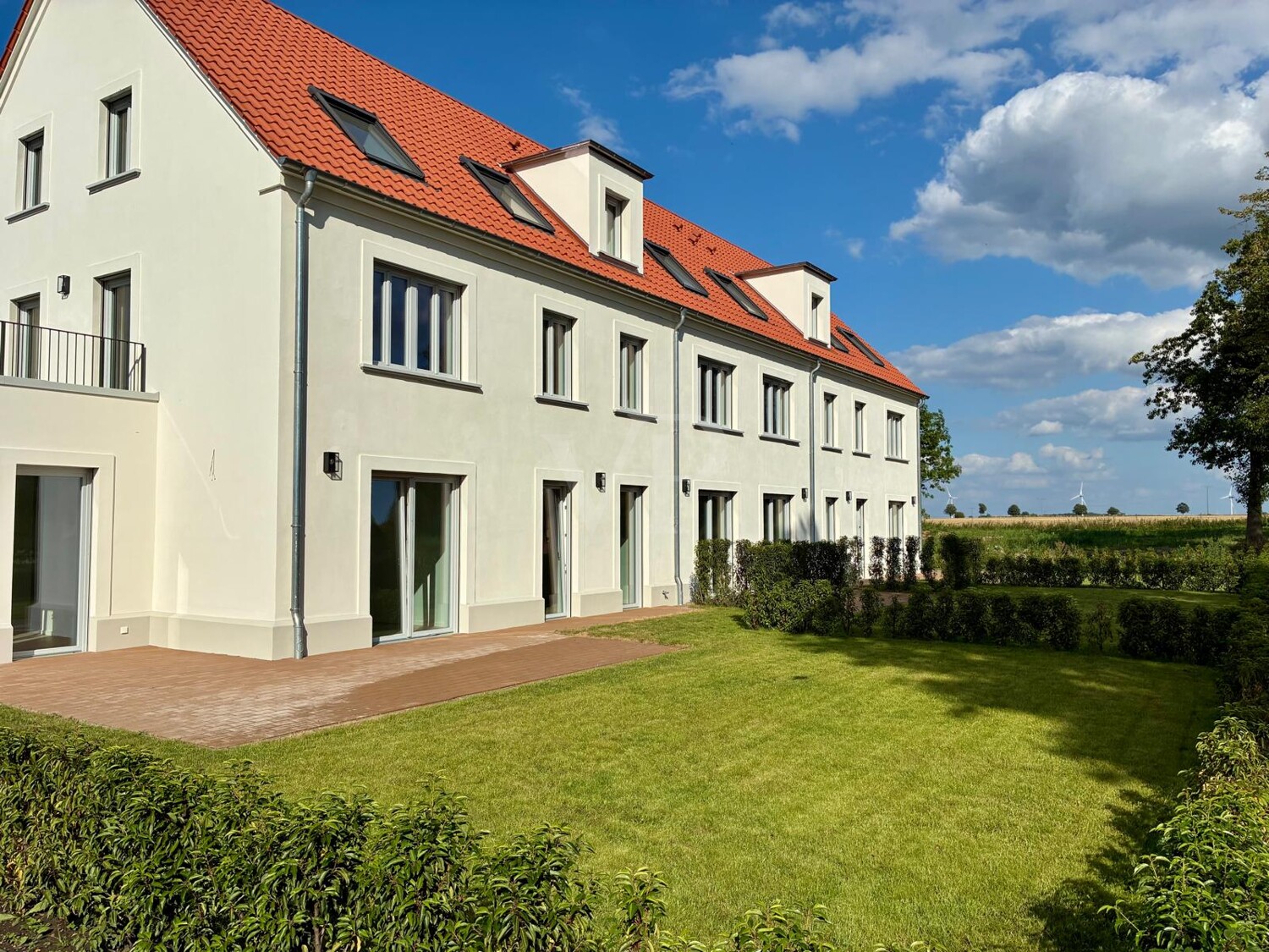 HAUS | GARTENSEITE