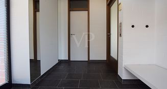 von_poll_real_estate_property_25123031_image_3