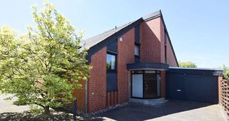 von_poll_real_estate_property_25123031_image_0
