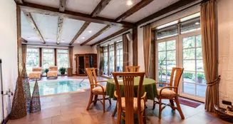 von_poll_real_estate_property_25123035_image_9