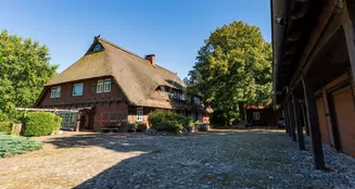 von_poll_real_estate_property_25123035_image_22