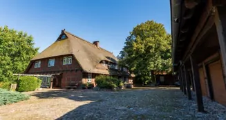 von_poll_real_estate_property_25123035_image_22