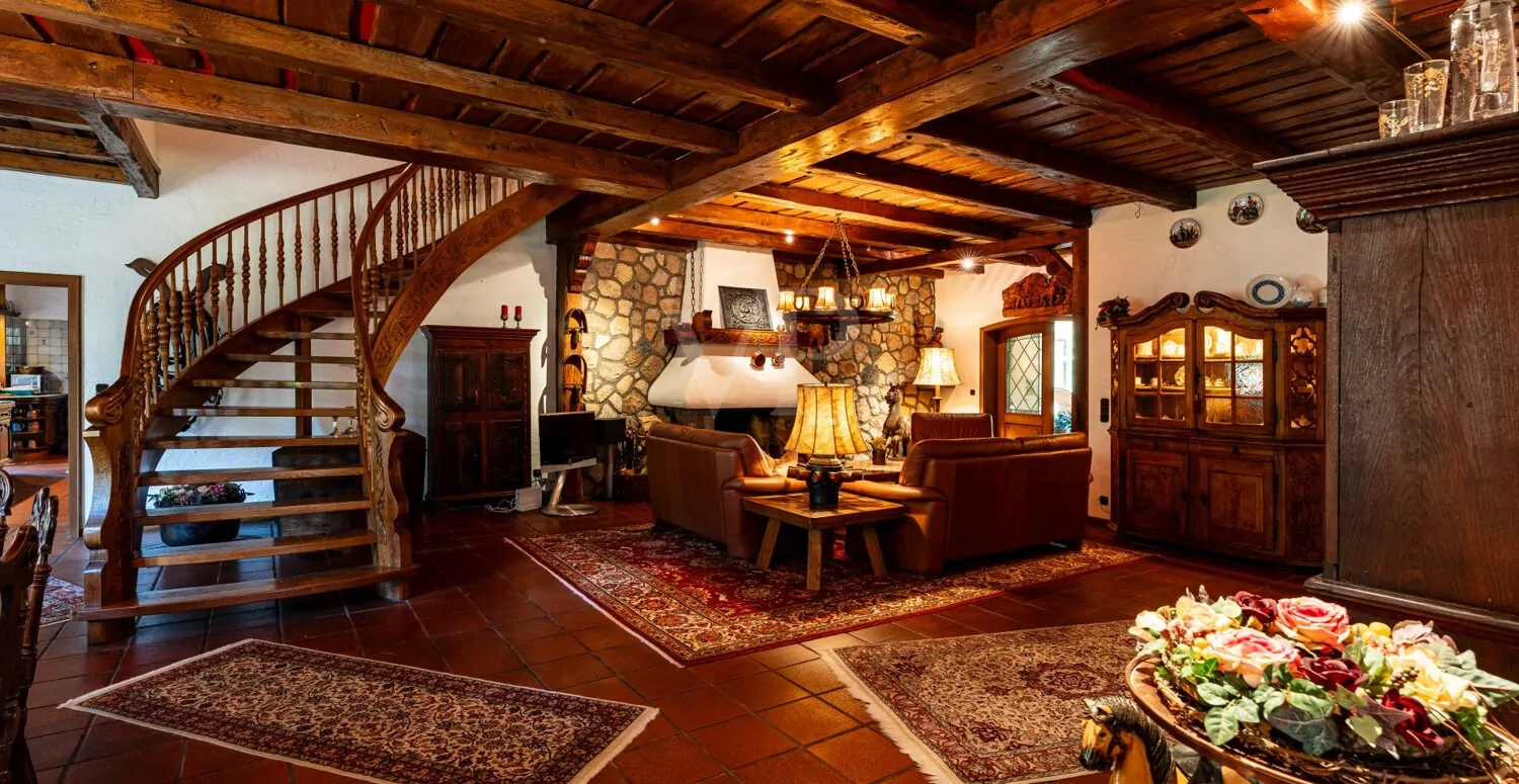 WOHN - FOYER | KAMINBEREICH