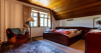 von_poll_real_estate_property_25123035_image_16