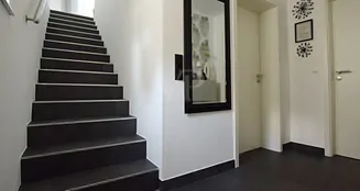 von_poll_real_estate_property_25123039_image_4