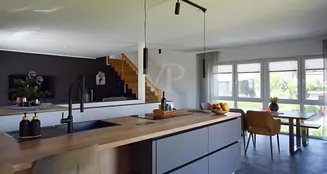 von_poll_real_estate_property_25123039_image_6