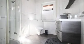 von_poll_real_estate_property_25123041_image_9