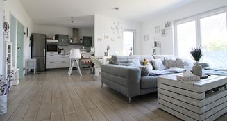 von_poll_real_estate_property_25123042_image_4