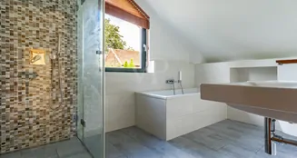 von_poll_real_estate_property_25123045_image_17