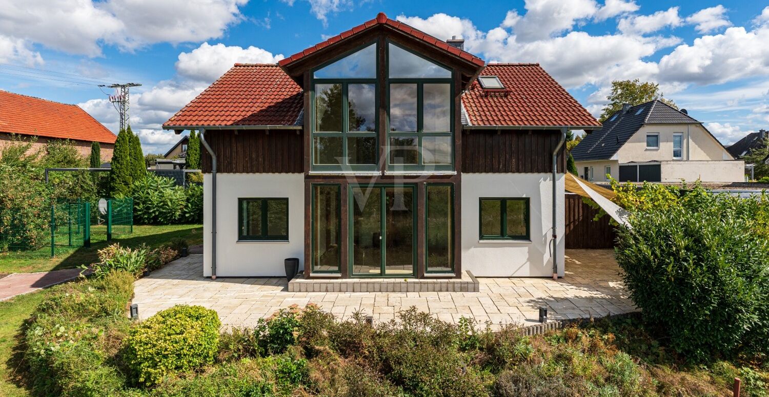 HAUS | GARTENSEITE