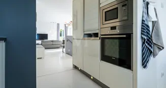 von_poll_real_estate_property_25123047_image_9