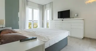 von_poll_real_estate_property_25123047_image_13