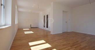 von_poll_real_estate_property_25123050_image_4