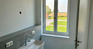 von_poll_real_estate_property_25123050_image_12