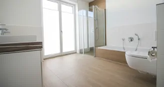 von_poll_real_estate_property_25123057_image_12