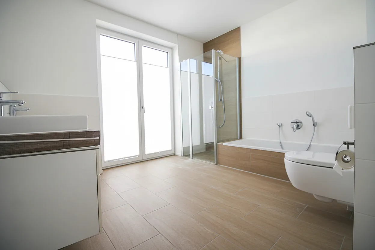 BADEZIMMER | 2. OBERGESCHOSS