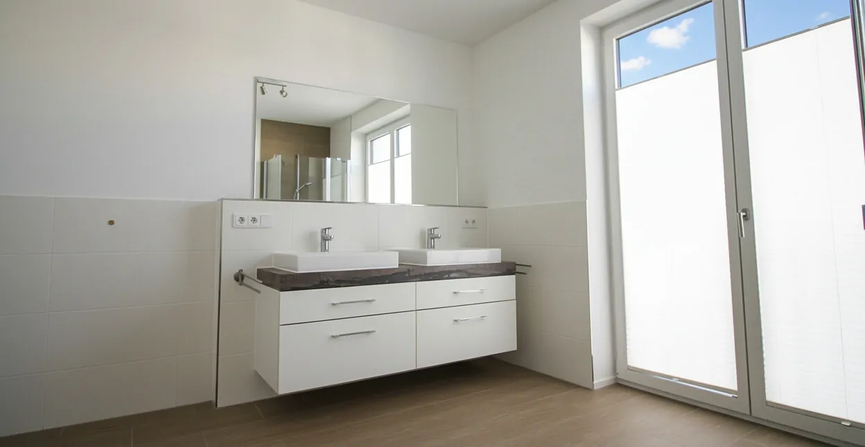 BADEZIMMER | 2. OBERGESCHOSS